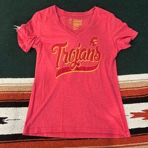 USC Trojans Tshirt Vneck